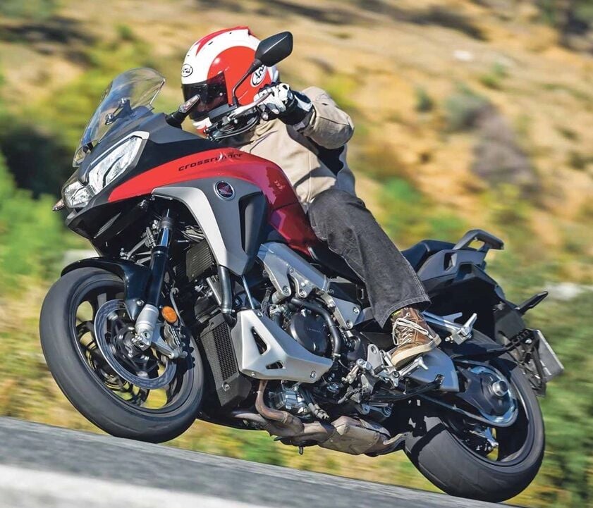 HONDA VFR 800 X CROSSRUNNER (2017-2021) Yedek Parça Rehberi – En İyi Fren Balatası ve Fren Diski Seçenekleri