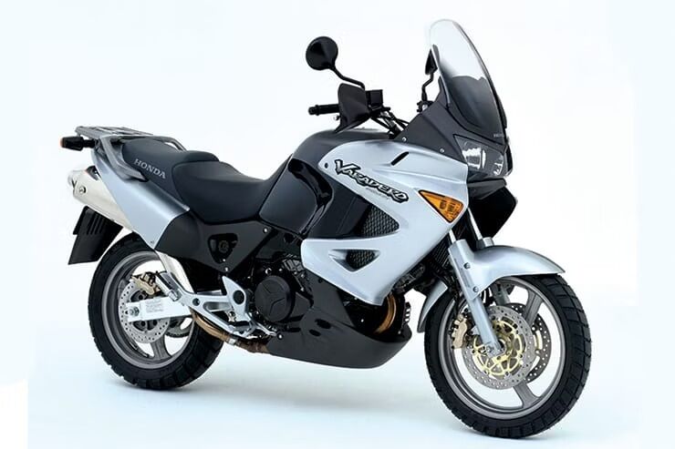 HONDA XL 1000V VARADERO (2002-2012) Yedek Parça Rehberi – En İyi Fren Balatası ve Fren Diski Seçenekleri