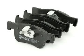 BMW 1 Serisi F20 116i Ön Fren Balatası 1.6 136 Beygir 2012-2015 BREMBO