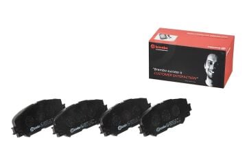 Toyota Corolla Ön Fren Balatası Benzinli Japon Montaj 2007-2012 BREMBO