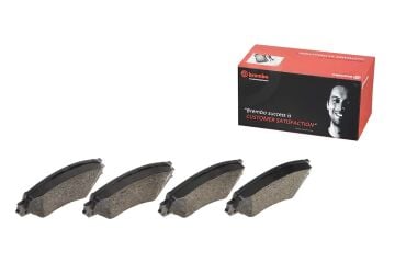 Toyota Corolla Ön Fren Balatası Benzinli Japon Montaj 2007-2012 BREMBO