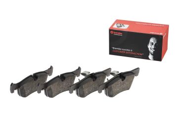 BMW 1 Serisi F20 118i Ön Fren Balatası 1.5 136 Beygir 2015-2019 BREMBO