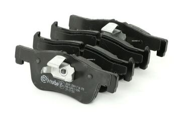 BMW 1 Serisi F20 118i Ön Fren Balatası 1.6 136 Beygir 2015-2019 BREMBO