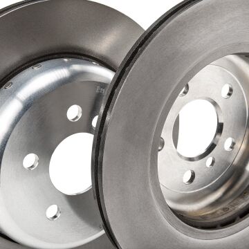 BMW 5 Serisi G30 Kasa 520i Arka Fren Diski Standart Paket 330mm Çap 2017-2023 BREMBO