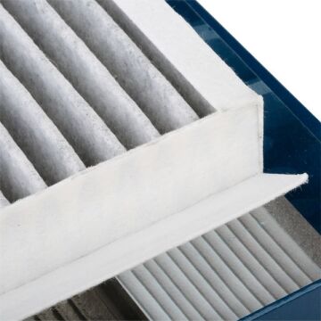 Mercedes C Serisi W203 Kasa C180 Kompressor Karbonlu Polen Filtresi 1.8 143 Beygir Montaj Tarafı Motor Bölmesi 2001-2006 BOSCH