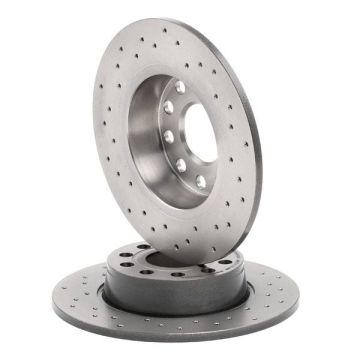 Volkswagen Golf 8 Performanslı Arka Fren Diski 1.0 TSI 110 Beygir 272 mm Çap Delikli 2021 Sonrası BREMBO XTRA