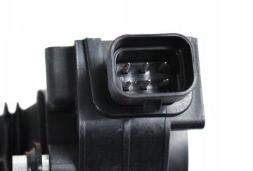 Opel Astra G Ateşleme Bobini 1.6 Benzinli Z16XE Motor 1998-2004 NGK