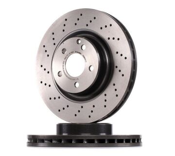 Mercedes E Serisi W211 Kasa E320 CDI Ön Fren Diski AMG Spor Paket Delikli 330 mm Çap 2002-2009 BREMBO