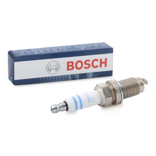 Skoda Fabia 2 İridyum Ateşleme Bujisi 1.2 TSI 105 Beygir 1 Adet 2007-2014 BOSCH