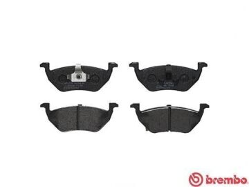 Opel Astra K Ön Fren Balatası 1.2 Turbo 110 Beygir 2016-2022 BREMBO