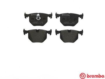BMW E53 X5 Arka Fren Balatası 3.0d 2000-2007 BREMBO