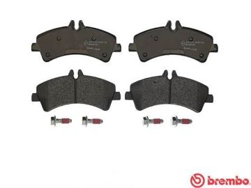Volkswagen Crafter Arka Fren Balatası 5 Ton Çift Teker Fişli 2006-2016 BREMBO