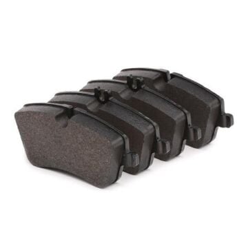 Mercedes C Serisi W203 Kasa C220 Ön Fren Balatası Standart Paket İçin 2001-2006 FERODO