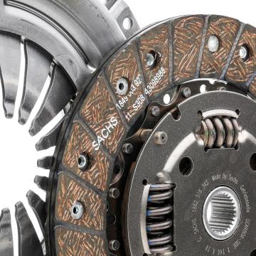 Volkswagen Bora Debriyaj Seti 1.8 125 Beygir AGN Motor Rulmanlı 1999-2006 SACHS